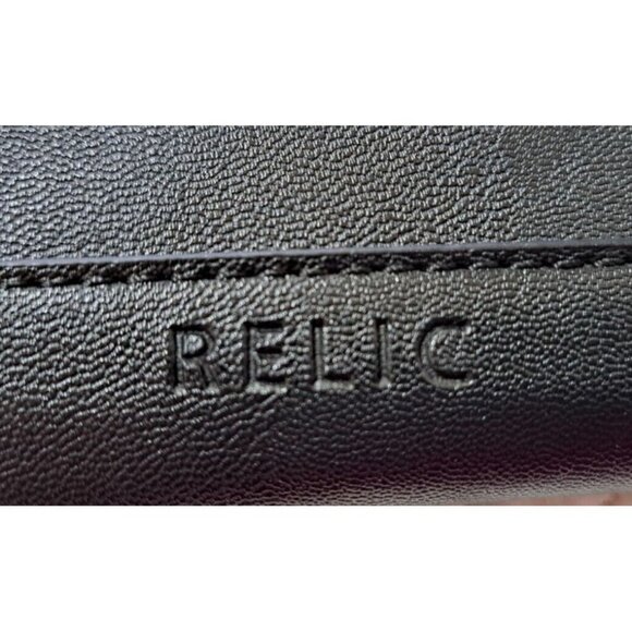 Relic Black Wallet/Credit Card Holder Small Vegan Leather Faux Leather - Picture 1 of 5